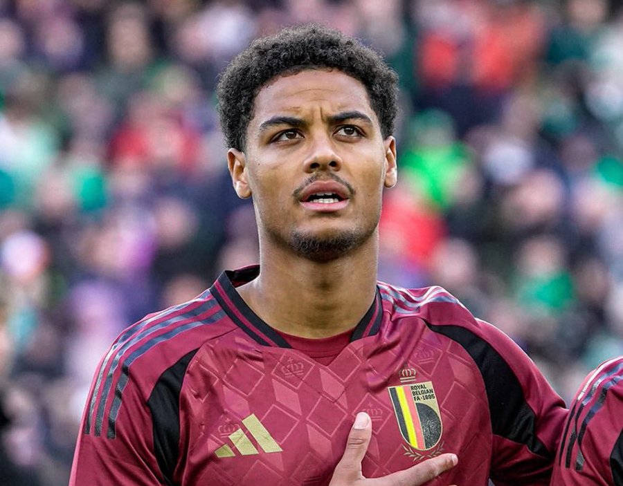 罗马诺：米兰准备2000万+浮动报价德温特，球员非常渴望加盟