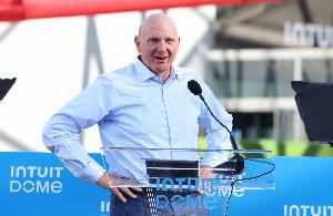 西甲-Stein：鲍尔默有无法比拟的资源 其他球队反应将决定小卡事件发展