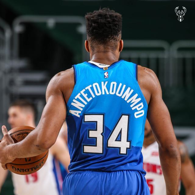 西甲-东部八队厮杀空前激烈 夺冠赔率看好雄鹿篮网